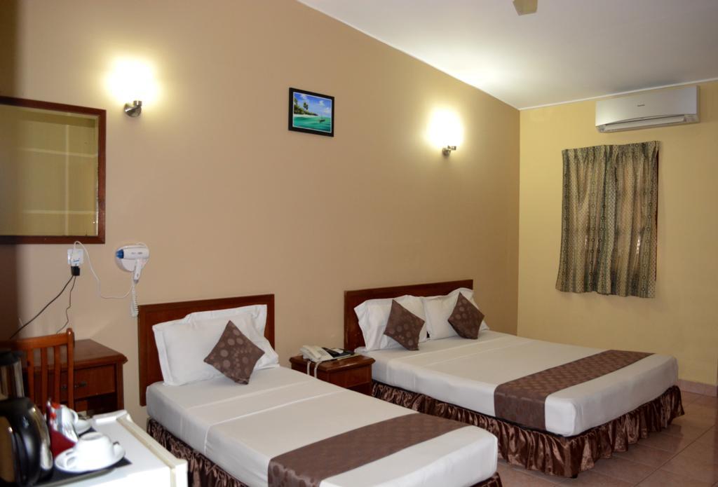 מאלה Skai Lodge מראה חיצוני תמונה
