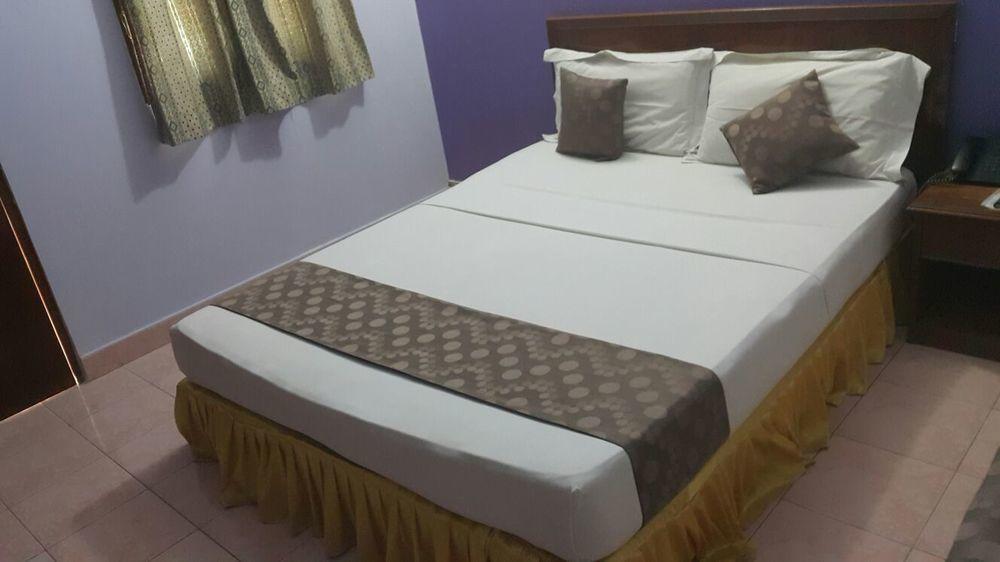 מאלה Skai Lodge מראה חיצוני תמונה