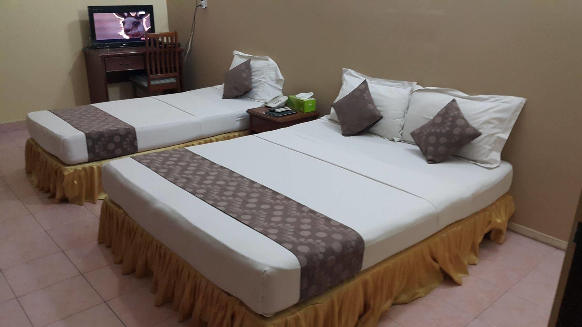 מאלה Skai Lodge מראה חיצוני תמונה